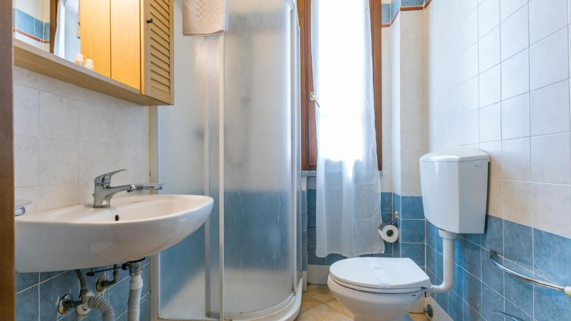 Apartment Tipologia Trilocale By Interhome Le Vedute